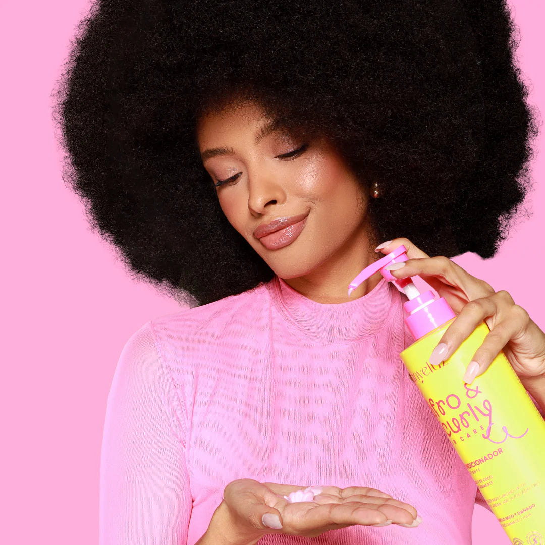 ACONDICIONADOR HIDRATANTE AFRO & CURLY 600ML ANYELUZ