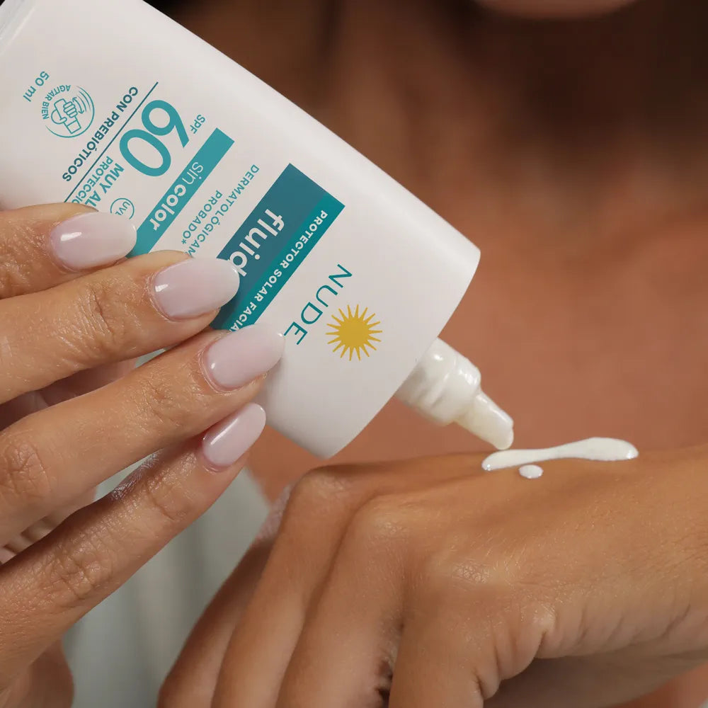 PROTECTOR SOLAR FACIAL FLUIDO SIN COLOR SPF60 50ML NUDE