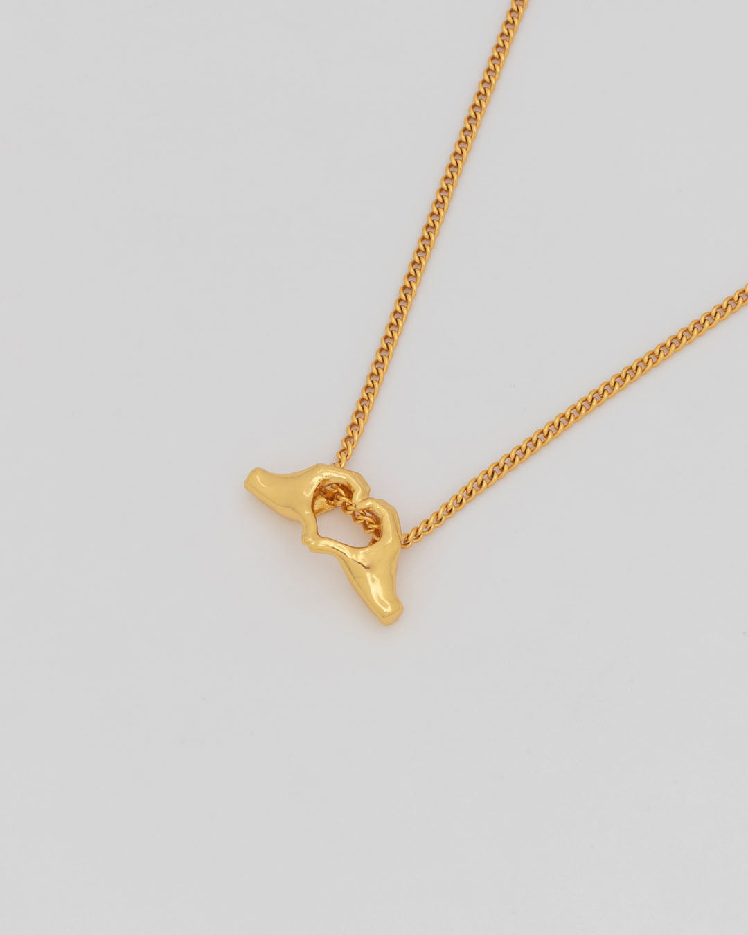 COLLAR MANOS DE CORAZÓN AVEMARÍA