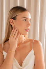 ARETES CORAZÓN PERLA BAÑO DE ORO AVEMARÍA