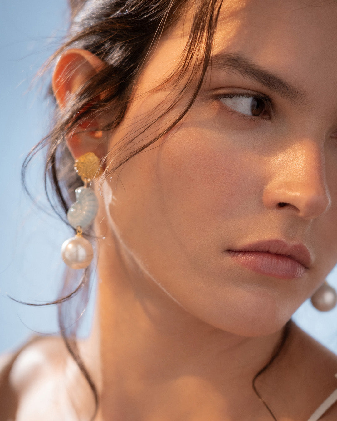 ARETES CARACOL PERLA AVEMARÍA