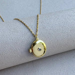 COLLAR RELICARIO BAÑO DE ORO WISH