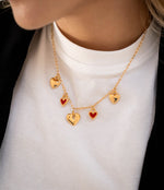 COLLAR MULTICHARMS CORAZONES+ARETES BAÑO ORO/PLATA AVEMARÍA