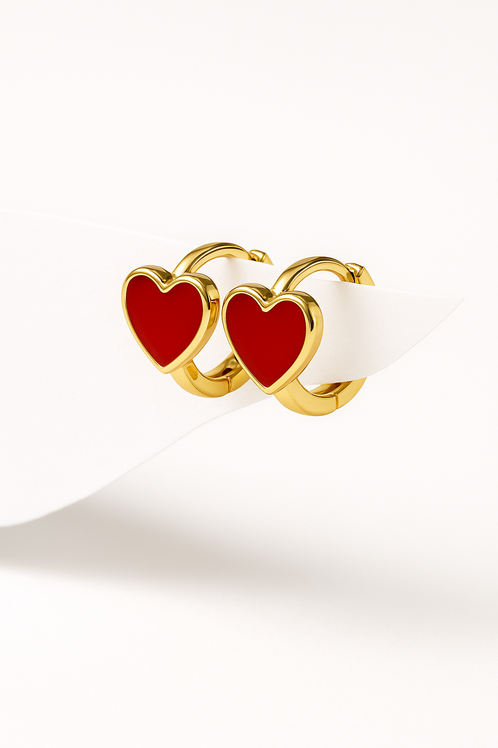 CANDONGA CORAZÓN ESMALTADO 1CM RODIO MARTINA