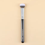 PINCEL CORRECTOR/CONTORNO RUNWAY JL23 ATENEA