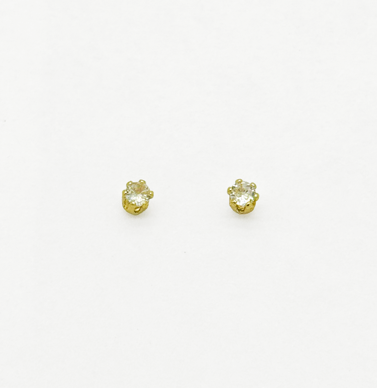 TOPO ZIRCON 3MM PEQUEÑO RODIO MARTINA