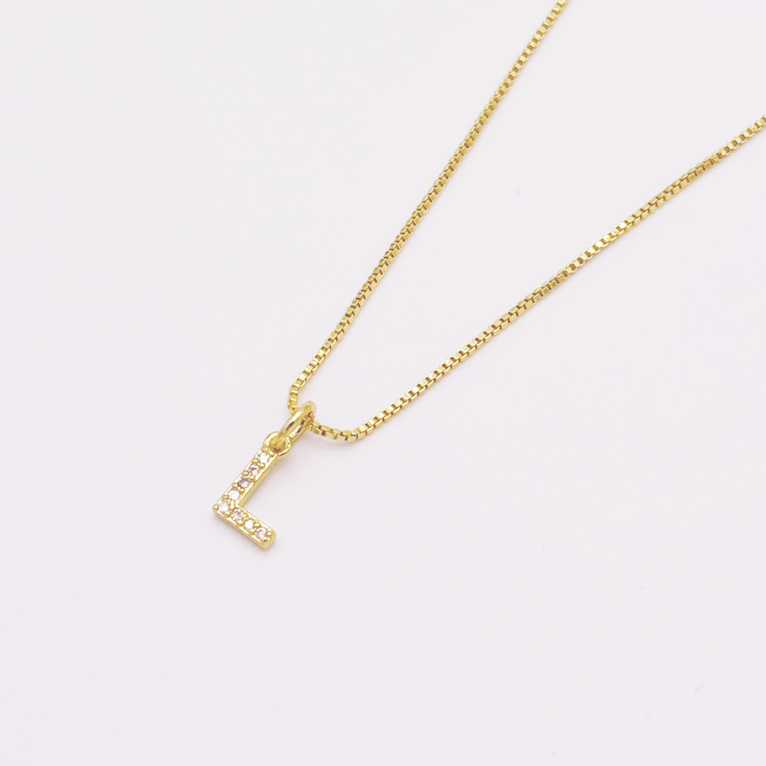 COLLAR LETRA MINI ZIRCON RODIO MARTINA