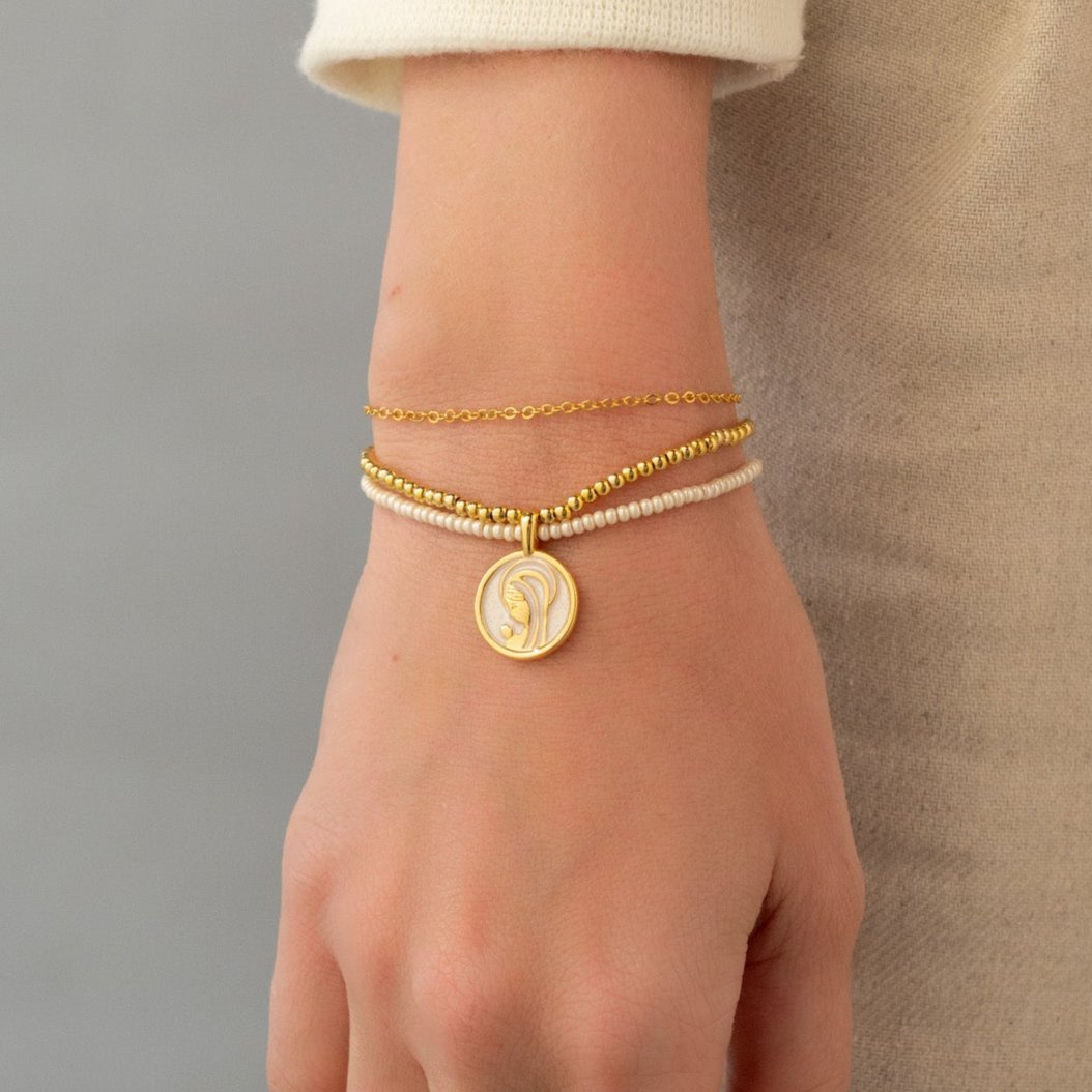 PULSERA VIRGEN NACARADA +ARETES AVEMARIA