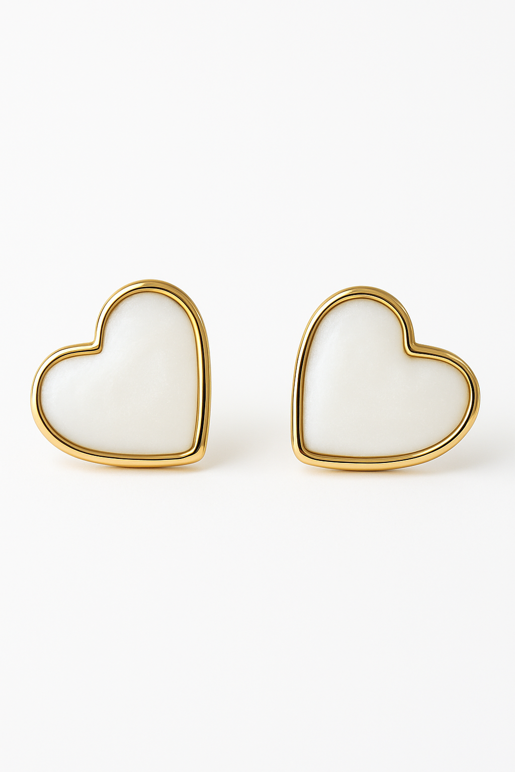 TOPO CORAZÓN ESMALTADO 1.1CM RODIO MARTINA