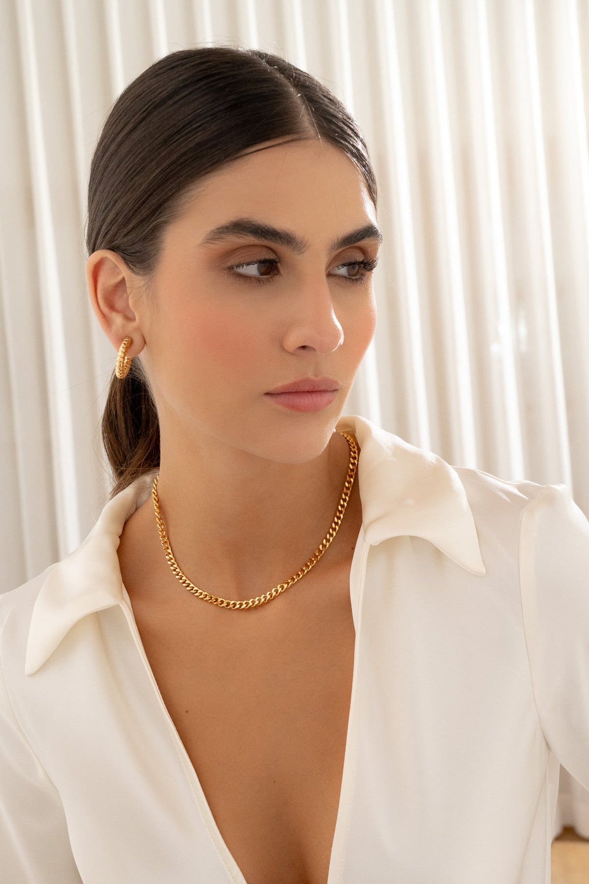 CHOKER PLANO GOLD + ARETES AVEMARIA