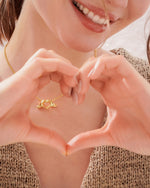 COLLAR MANOS DE CORAZÓN AVEMARÍA