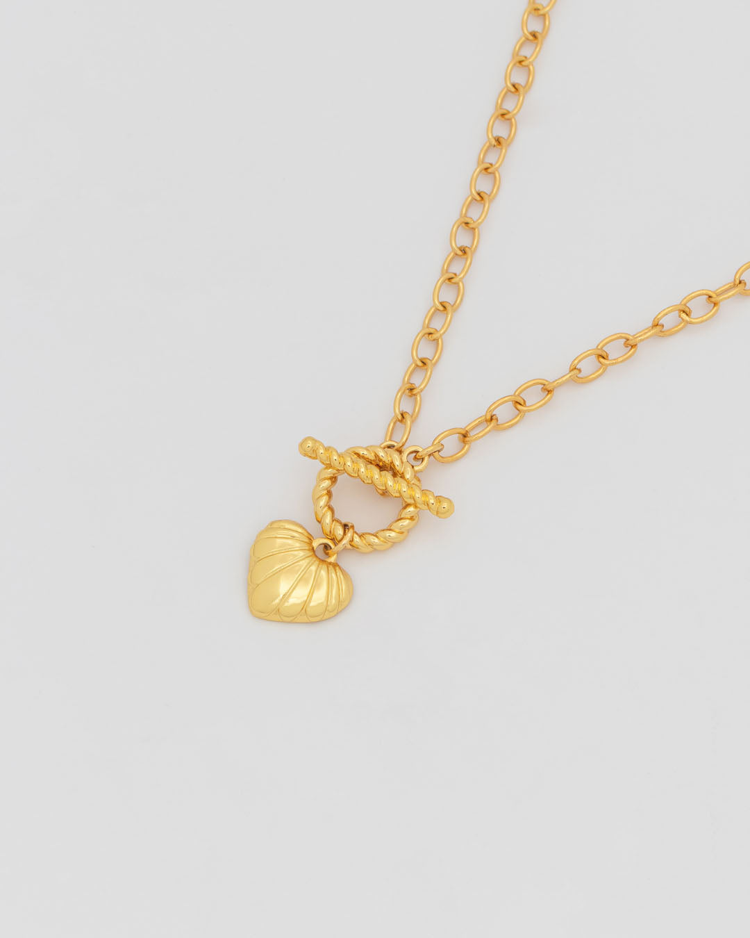 COLLAR BROCHE CORAZÓN AVEMARÍA