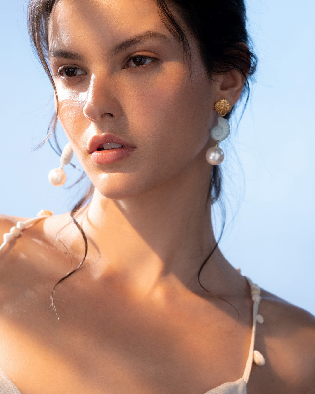 ARETES CARACOL PERLA AVEMARÍA