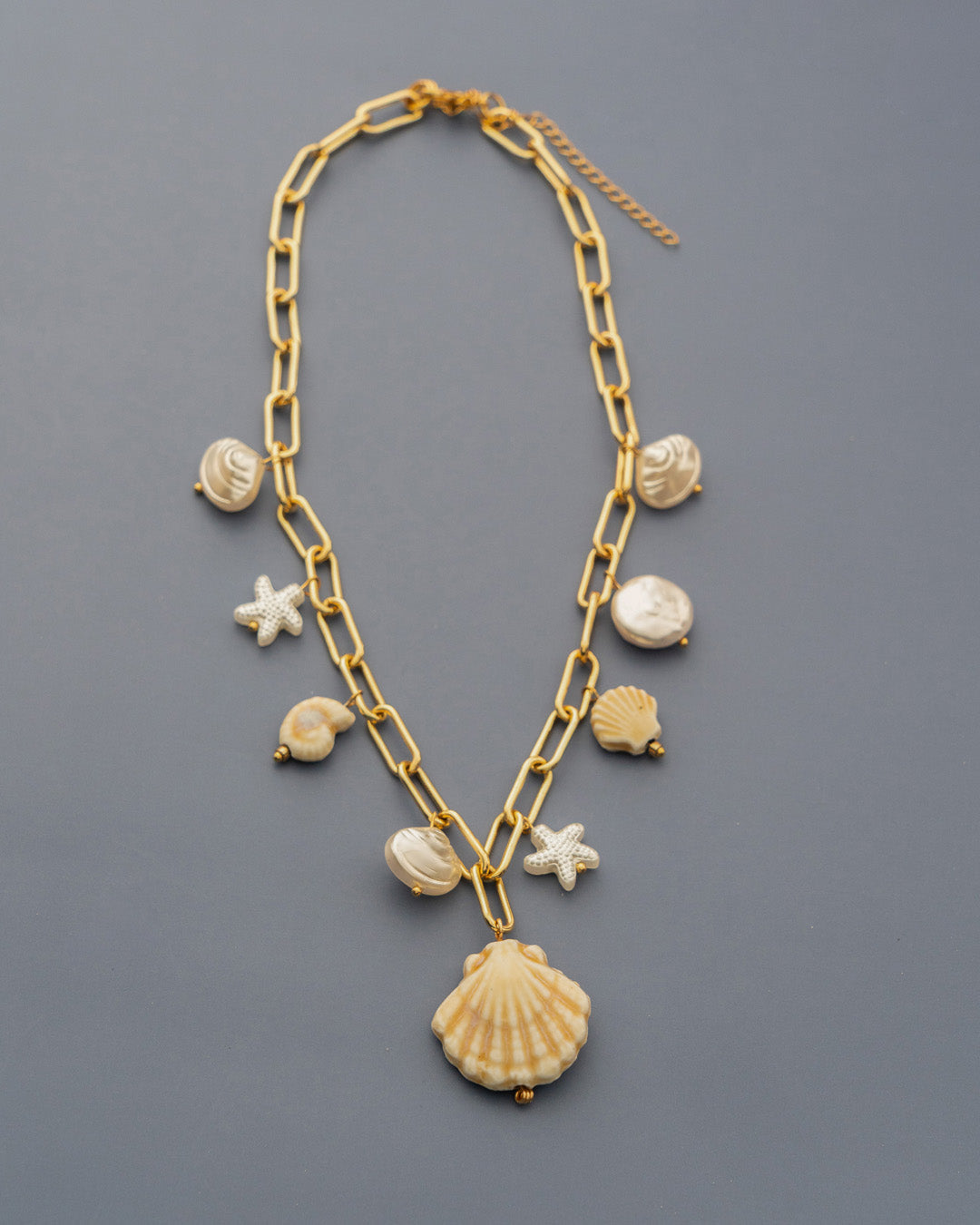 COLLAR MULTICHARMS CARACOLES + ARETES AVEMARÍA