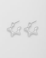 ARETES ESTRELLAS SILUETA PLATA AVEMARIA