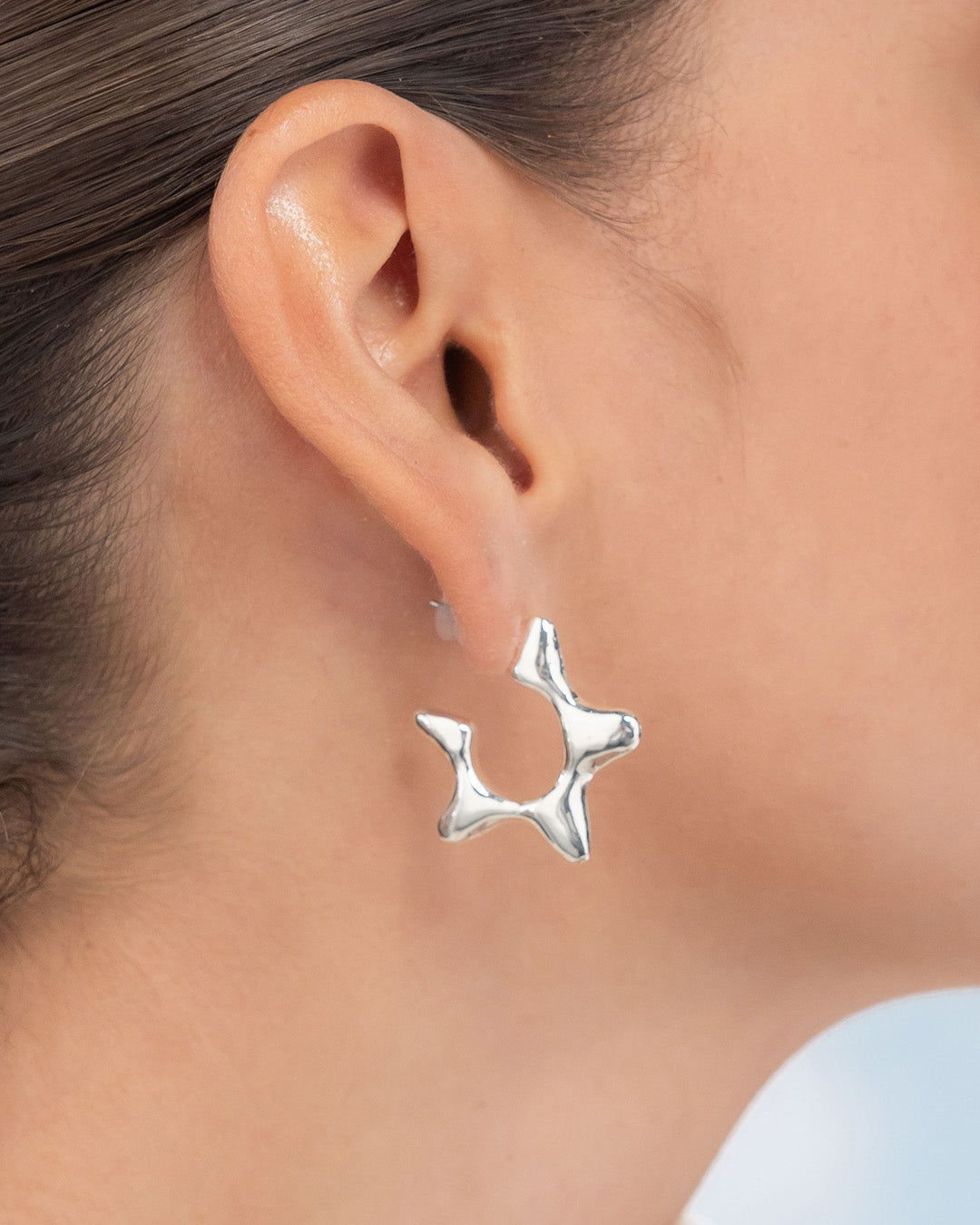 ARETES ESTRELLAS SILUETA PLATA AVEMARIA
