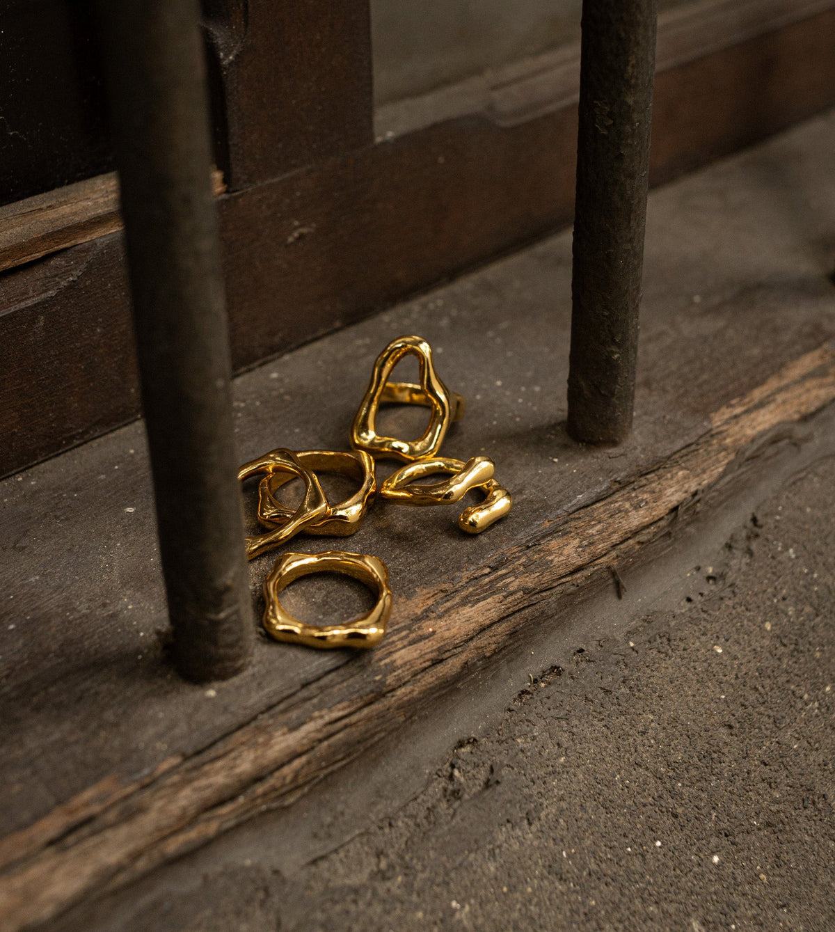 SET X 2 ANILLOS SILUETA AMORFA AVEMARIA