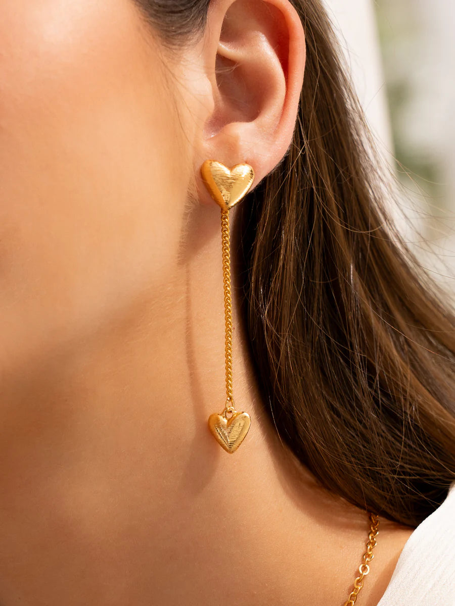 ARETES CADENA CORAZÓN BAÑO ORO AVEMARÍA