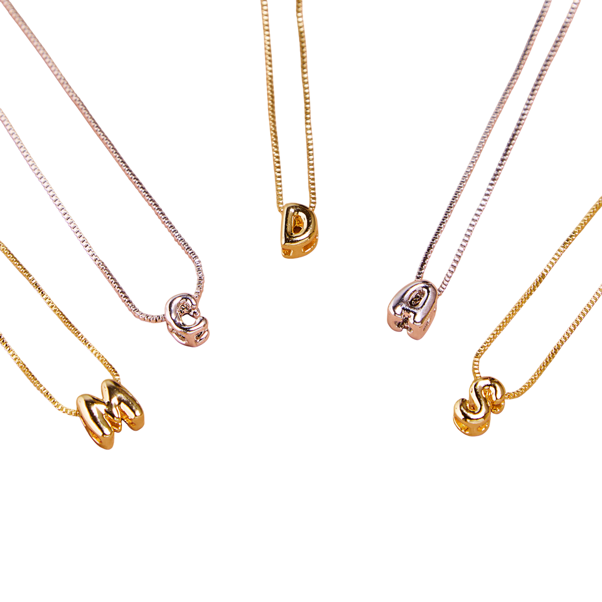 CADENA LETRA MINI DORADA MARTINA ACCESORIOS